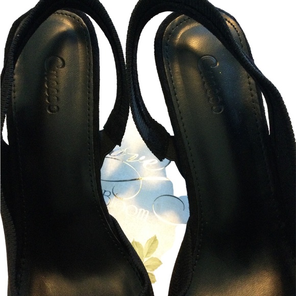 Cuccoo Black Slingback Knit Pointed Toe Pumps Size 8.5 - Picture 2 of 6